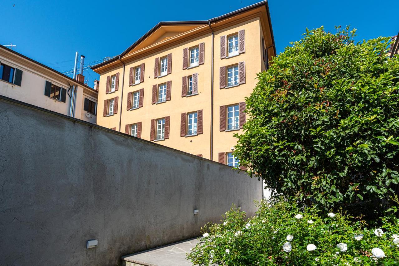 Maioliche Apartments Griante Cadenabbia Exteriör bild
